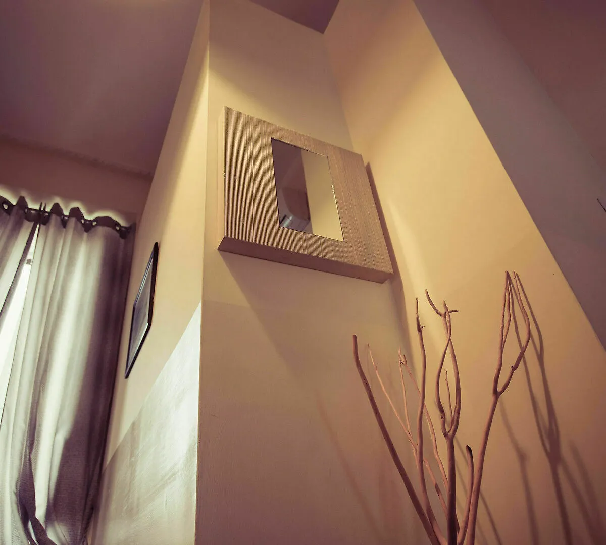 Gasthuis Arie Romane Guesthouse